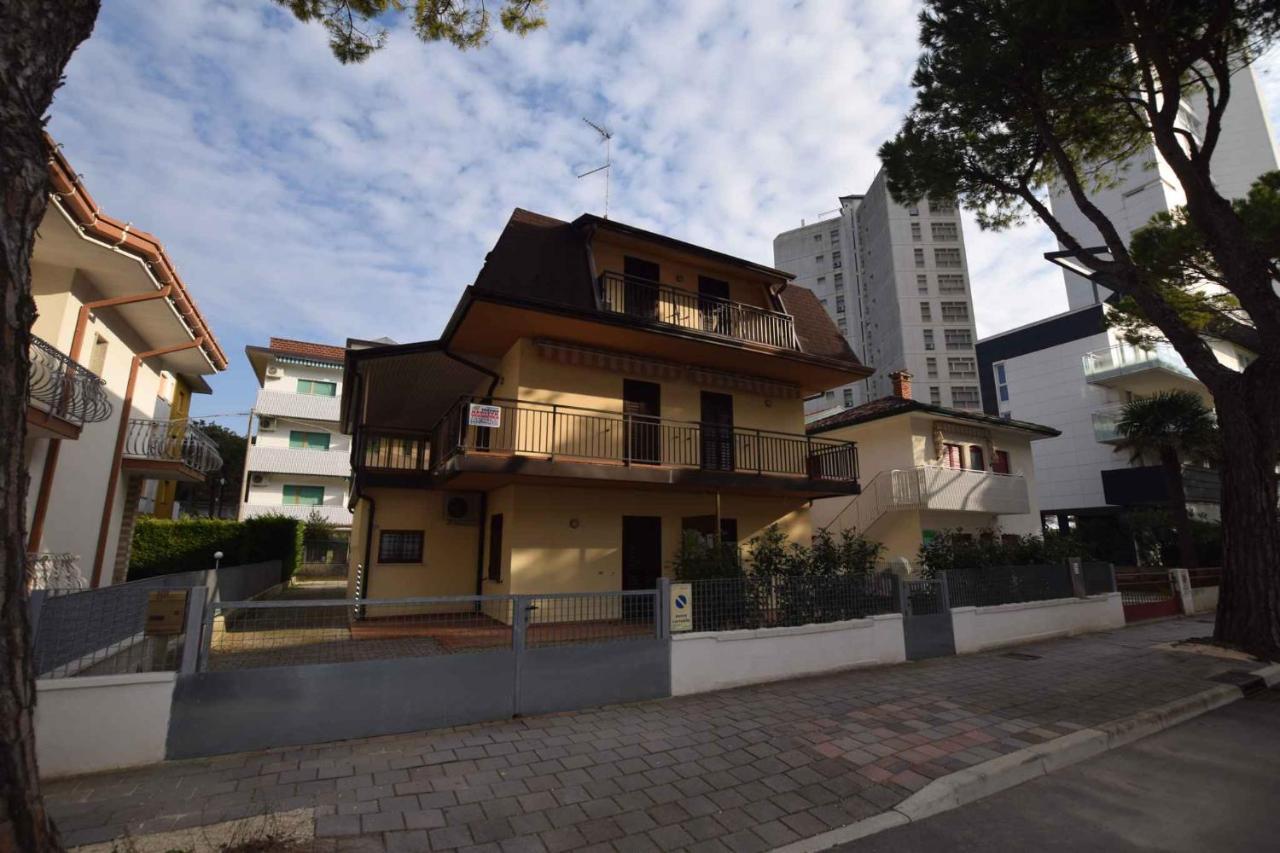 Apartment In 39726 *