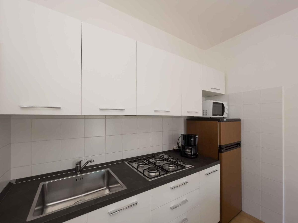 In 39726 Apartment